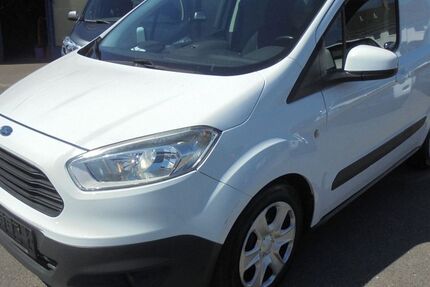 Ford Transit Courier 155.900 km 5.950 € Nürnberg 90431
