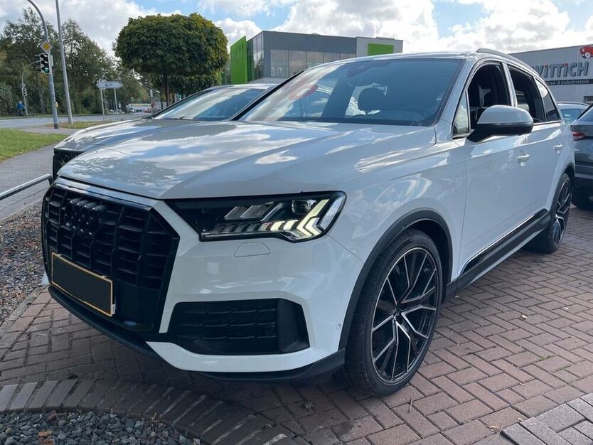 Q7