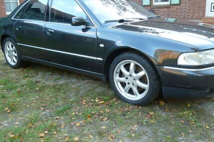 Audi A8 432.000 km 5.800 &euro; Lützow 19209