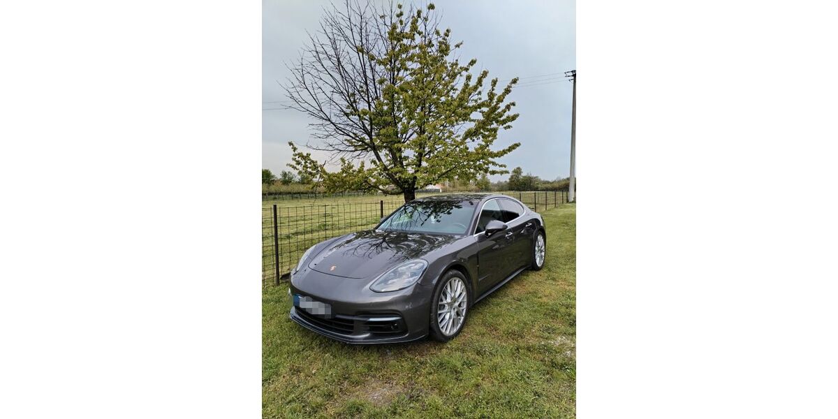 Porsche Panamera 190.000 km 46.900 &euro; Lohfelden 34253