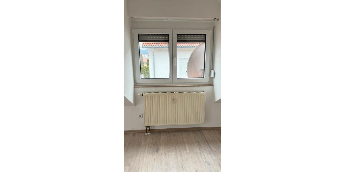 Dachgeschoßwohnung Balingen - 2.5 Zimmer, 62 m&sup2;, 169.900&euro; | Angebot:26443946