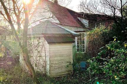 Sehlingen! Großartige Doppelhaushälfte auf spektakulärem Grundstück! 3 zimmer