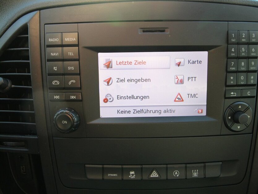 Mercedes-Benz Vito Tourer 116 CDI Pro extralang TAXI LED+NAVI 337.836 km 23.800 € Hagenow 19230