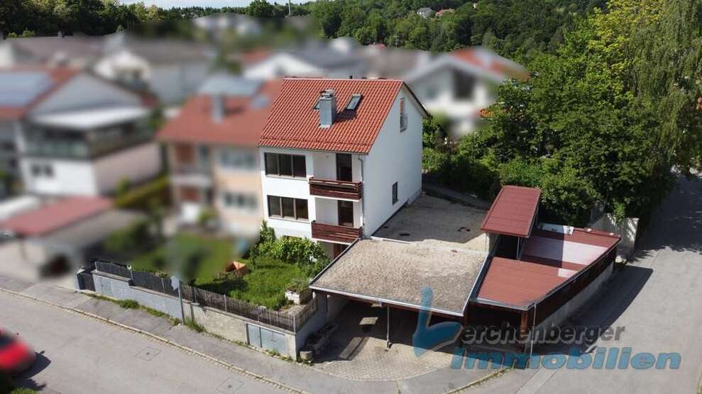 Haus zum Kaufen in Deggendorf 349.000 € 175 m²