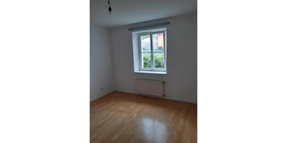 Etagenwohnung Saarburg - 5 Zimmer, 105 m&sup2;, 900&euro; | Angebot:26311752