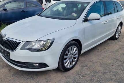 Skoda Superb 404.000 km 3.900 &euro; Büdingen 63654