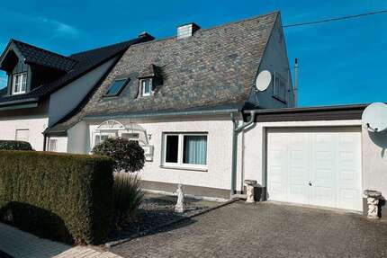 Haus zum Kaufen in Koblenz 319.000 € 93 m²
