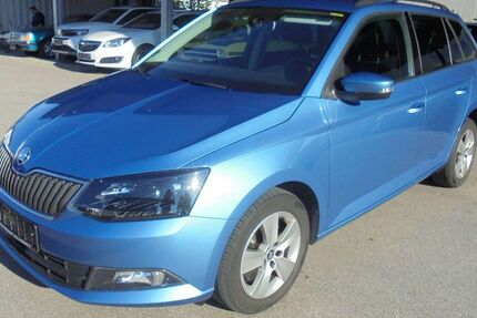 Skoda Fabia 84.500 km 10.290 &euro; Petting 83367