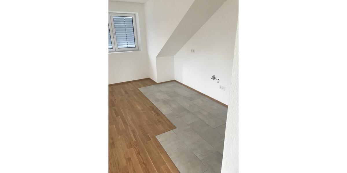 Dachgeschoßwohnung Lüdinghausen - 3 Zimmer, 65 m&sup2;, 850&euro; | Angebot:26038730