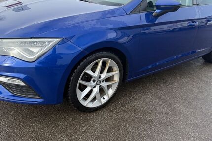 Seat Leon 110.000 km 14.500 &euro; Schierling 84069