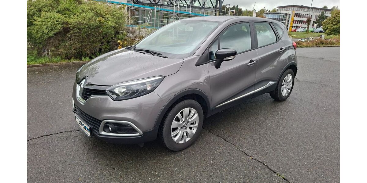 Renault Captur 66.800 km 7.890 &euro; Naila 95119