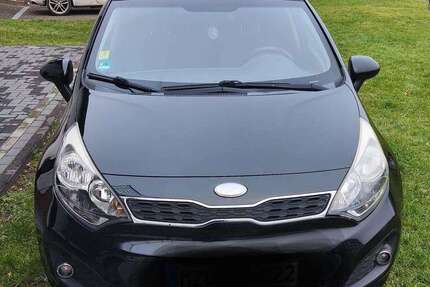 Kia Rio 113.000 km 6.100 &euro; Schmelz-Limbach 66839