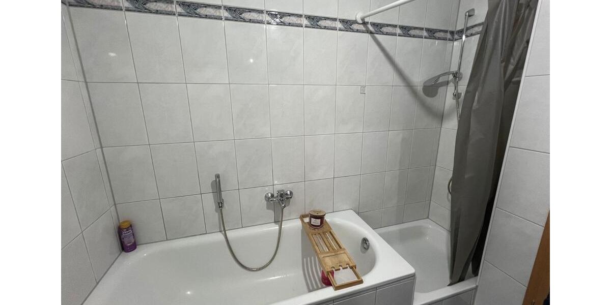 Dachgeschoßwohnung Ludwigshafen am Rhein Edigheim - 2 Zimmer, 54 m&sup2;, 695&euro; | Angebot:25422686