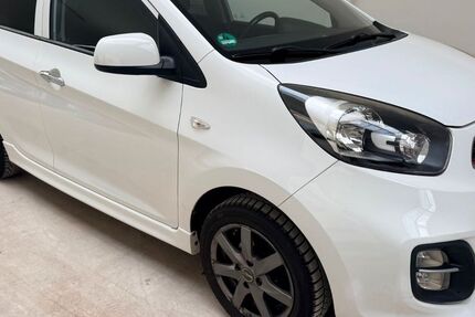 Kia Picanto 49.000 km 7.300 &euro; Friedrichsdorf (10 Min. nördlich von Frankfurt/M) 61381