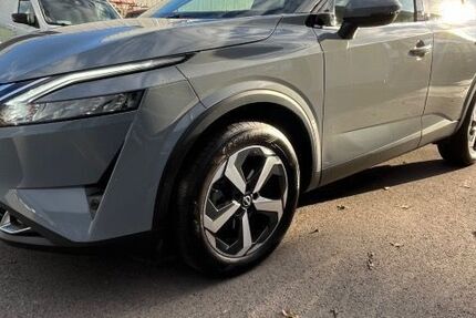 Nissan Qashqai 31.500 km 23.290 € Lage 32791