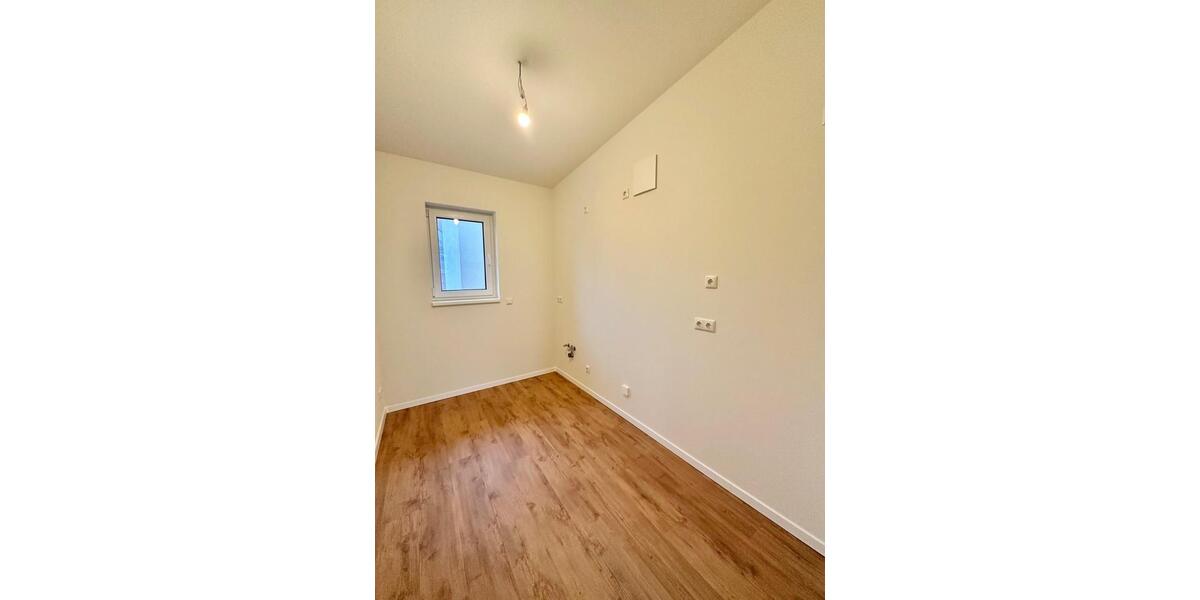 Dachgeschoßwohnung Lübben (Spreewald) - 2 Zimmer, 70 m&sup2;, 1.116&euro; | Angebot:18526007
