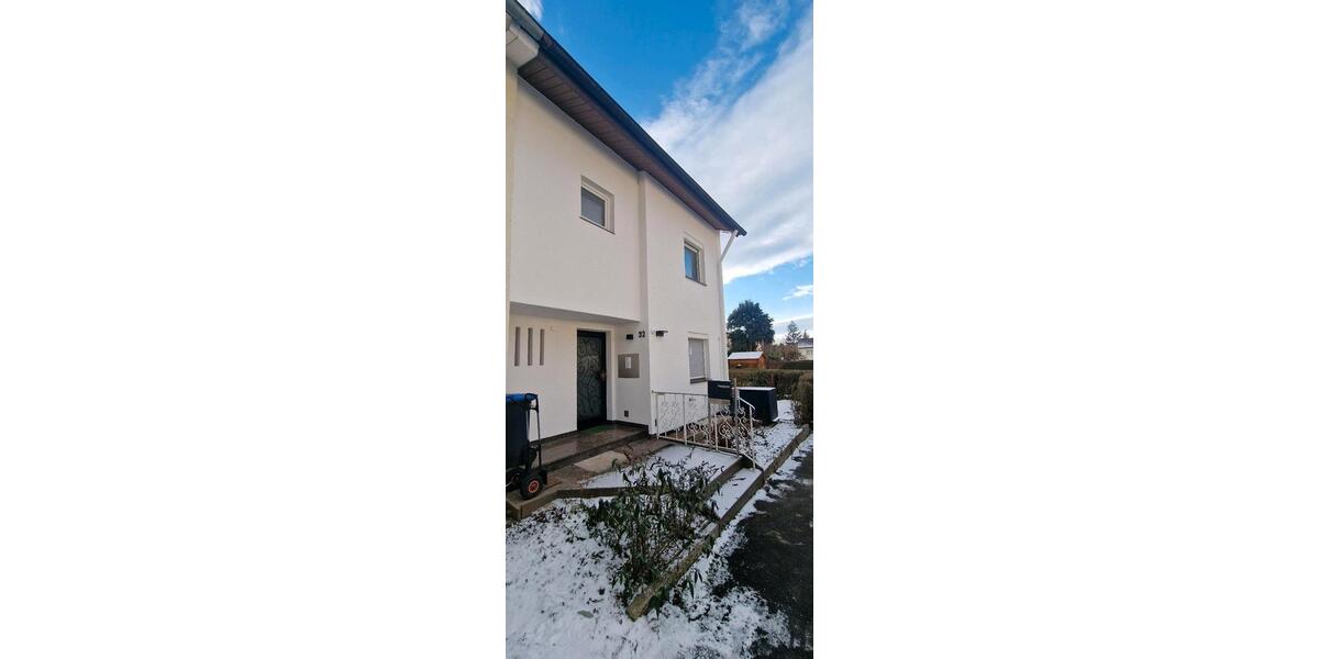 Einfamilienhaus Esslingen am Neckar Pliensauvorstadt - 5 Zimmer, 173 m&sup2;, 2.000&euro; | Angebot:24599416