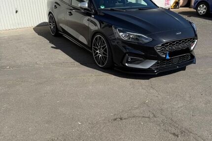 Ford Focus 137.000 km 18.000 &euro; Kirchhain 35274