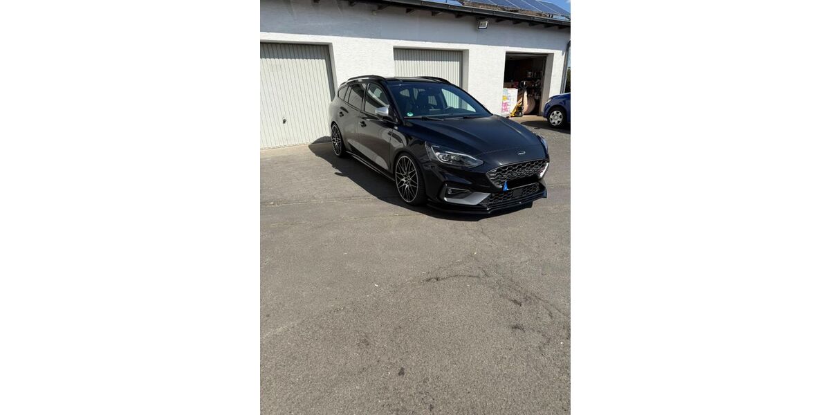 Ford Focus 137.000 km 18.000 &euro; Kirchhain 35274