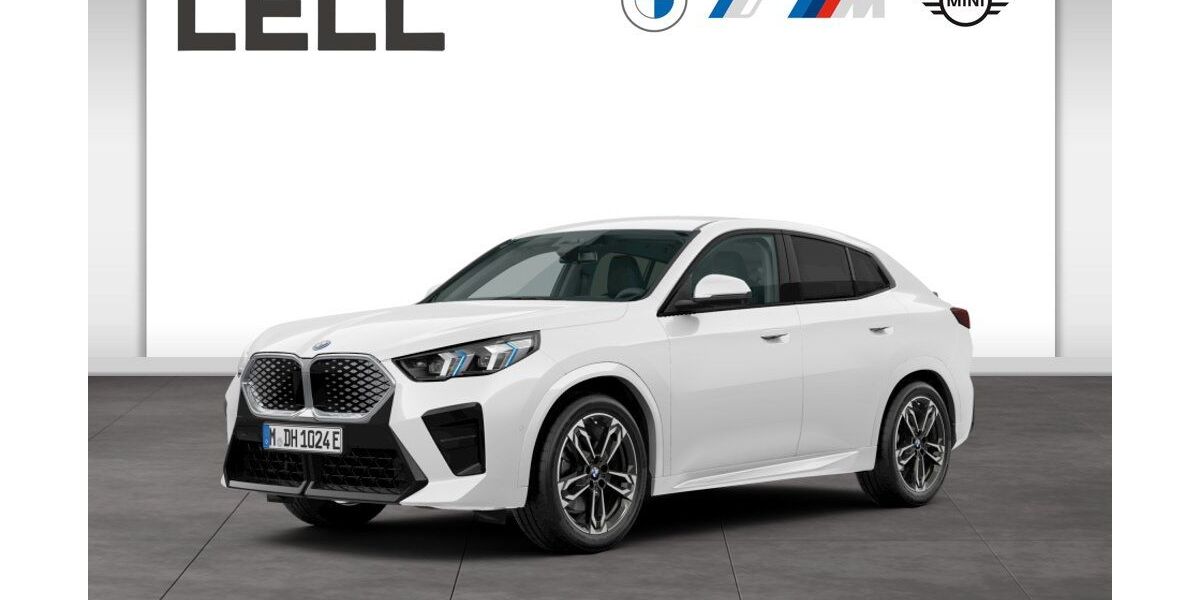 BMW iX2 27.194 km 47.850 &euro; Schwandorf 92421