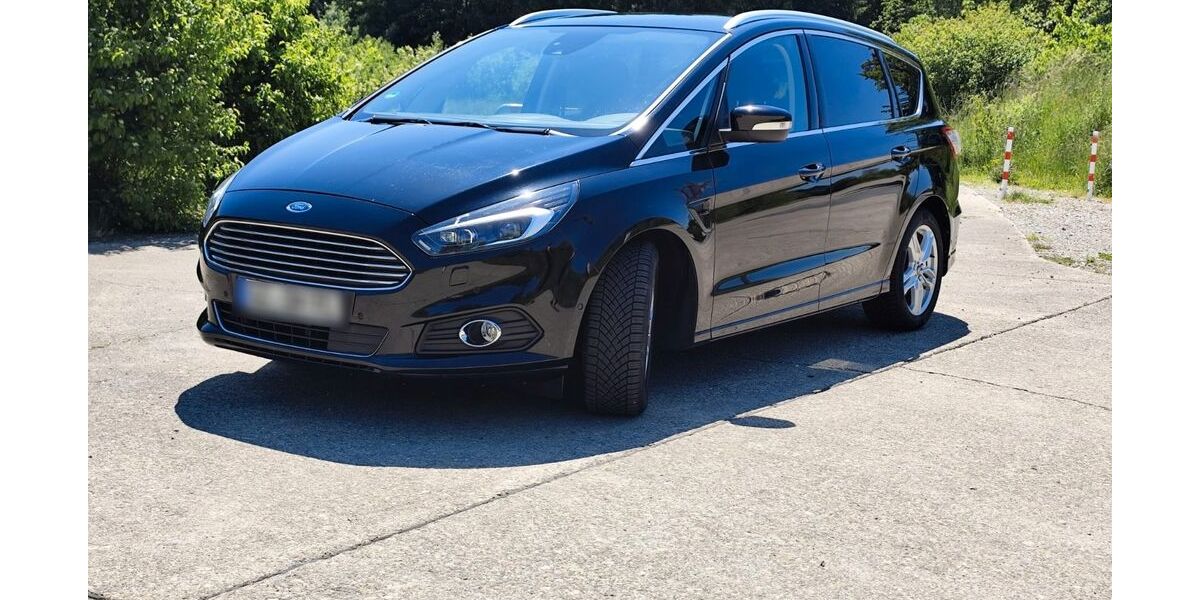 Ford S-Max 94.300 km 19.790 &euro; Leipheim 89340