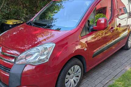 Citroen Berlingo 151.436 km 4.100 € Hilden 40724