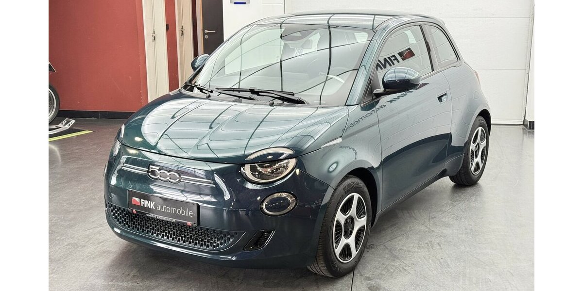 Fiat 500e Action Carplay Android Automatik 1.Hand 25.950 km 13.120 &euro; Lich 35423