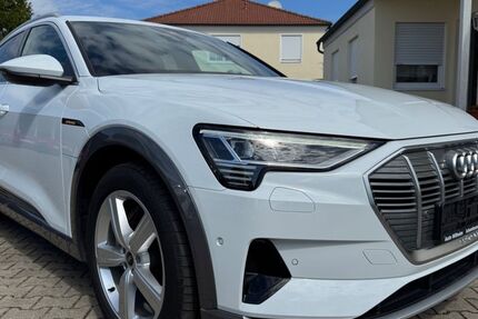 Audi e-tron 61.190 km 33.990 &euro; Ichenhausen 89335