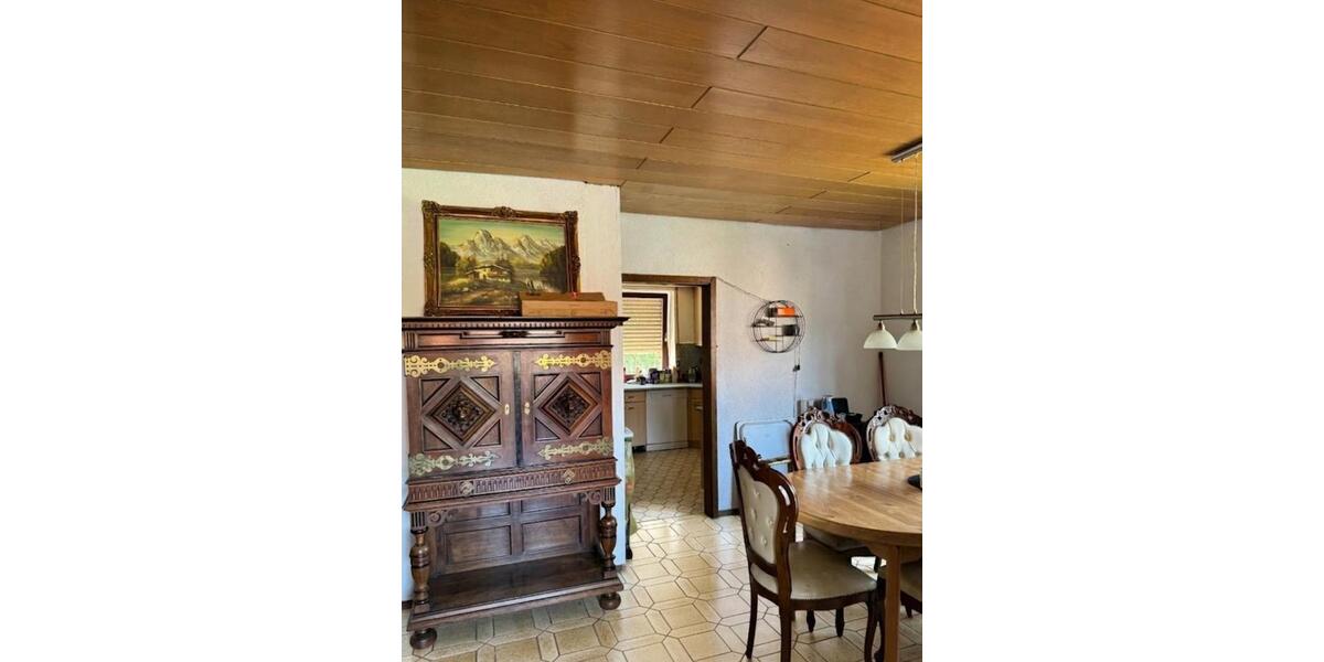 Einfamilienhaus Floß - 15 Zimmer, 345 m&sup2;, 389.000&euro; | Angebot:25830925