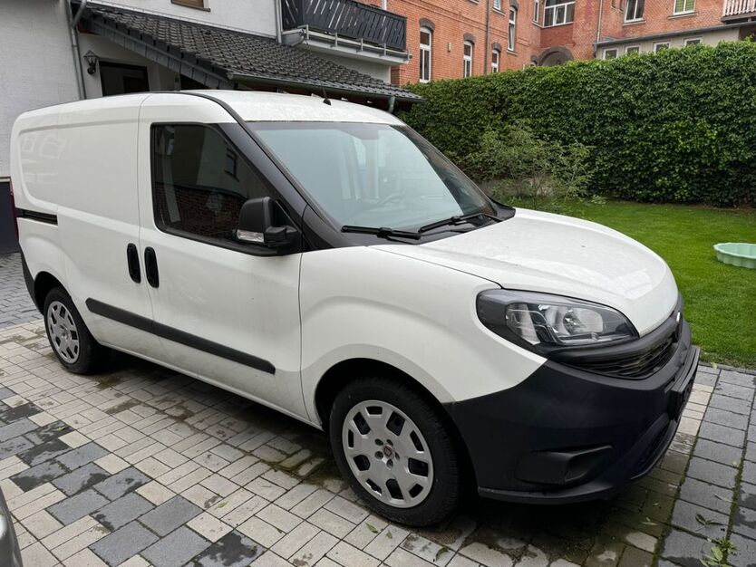 Fiat Doblo 18.000 km 12.650 € Wilkau-Haßlau 08112