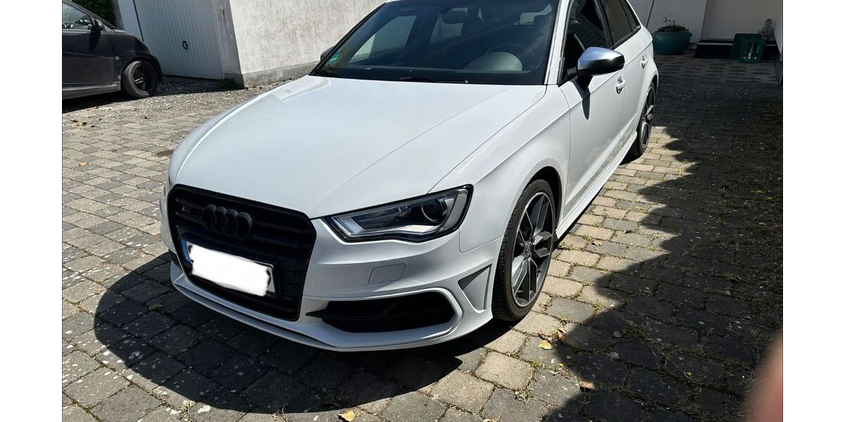 Audi S3 110.000 km 24.499 &euro; Gauting 82131
