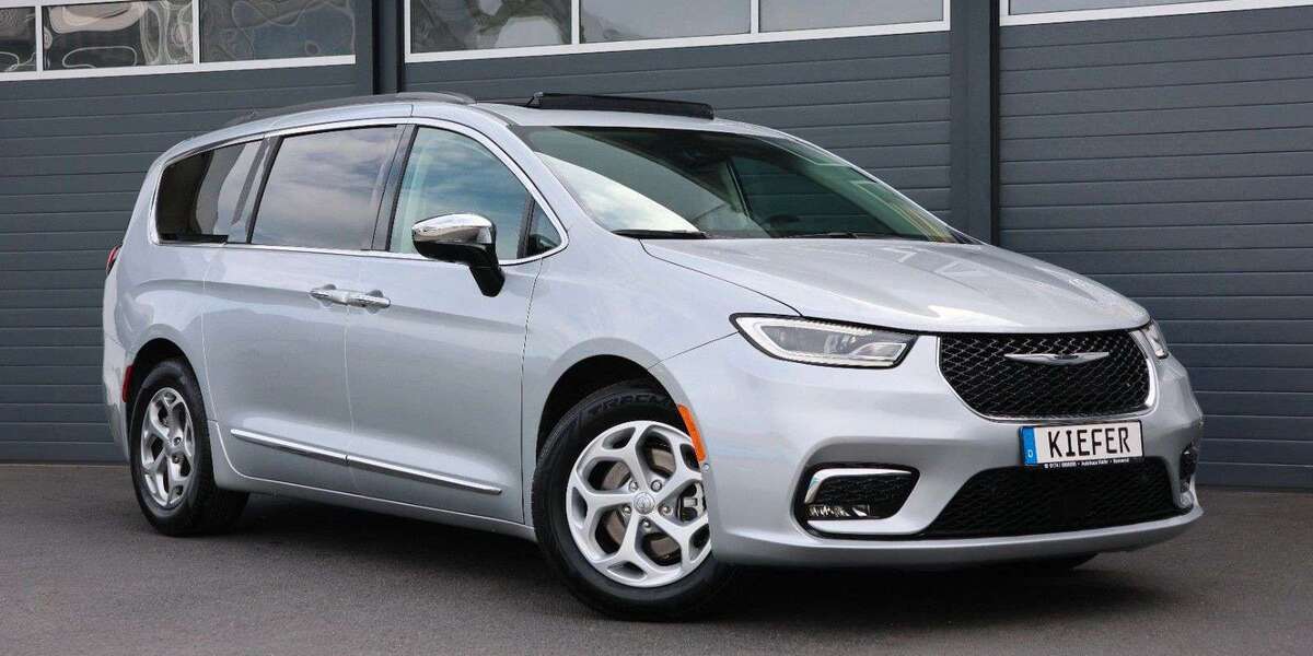 Chrysler Pacifica 18.480 km 32.950 &euro; Rennerod 56744