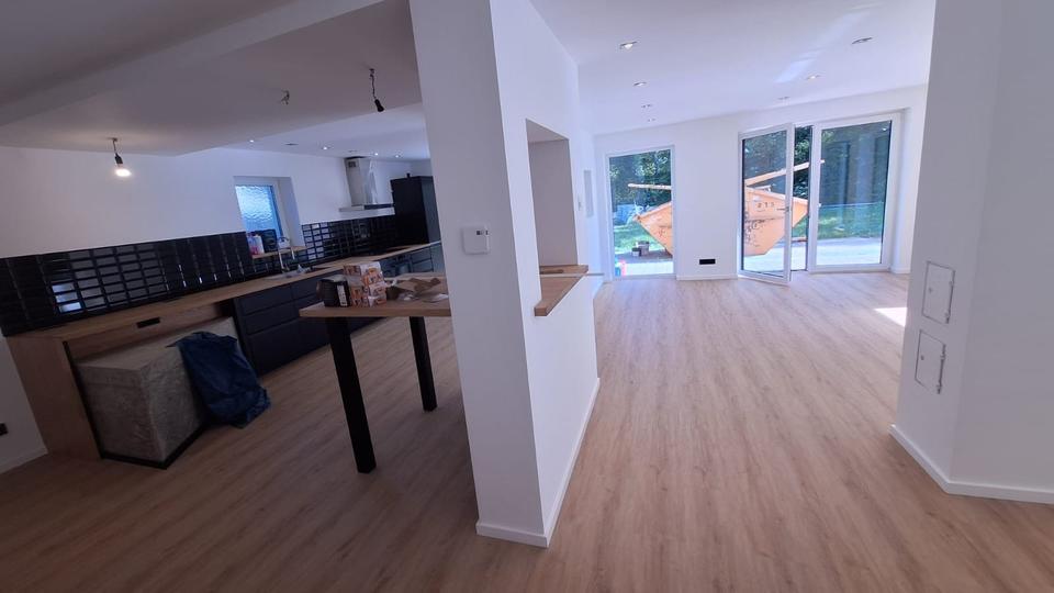 Erdgeschoßwohnung Greding - 3 Zimmer, 160 m&sup2;, 1.440&euro; | Angebot:24974926