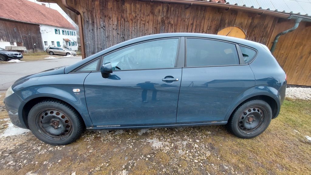 Seat Leon 186.600 km 2.400 &euro; Fischach 86850