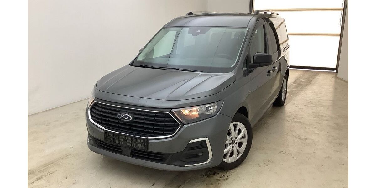 Ford Grand Tourneo 24.080 km 33.990 &euro; Marbach am Neckar 71672