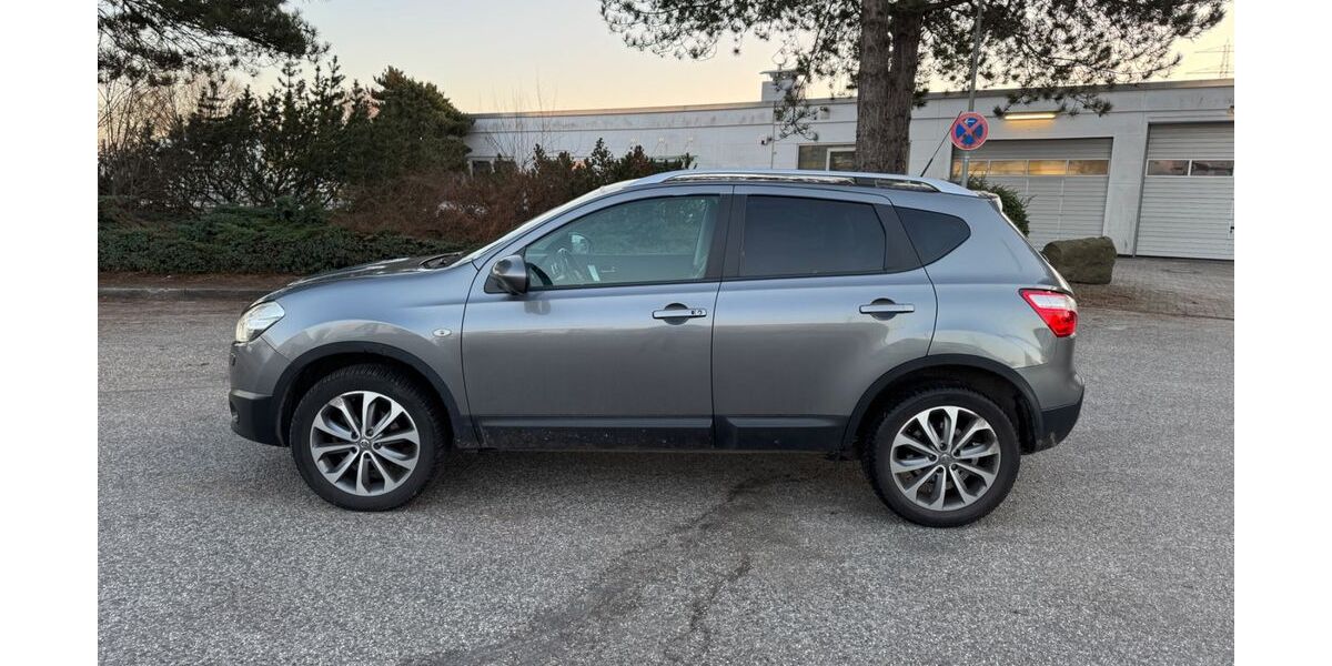Nissan Qashqai 172.899 km 6.490 &euro; Barsbüttel 22885