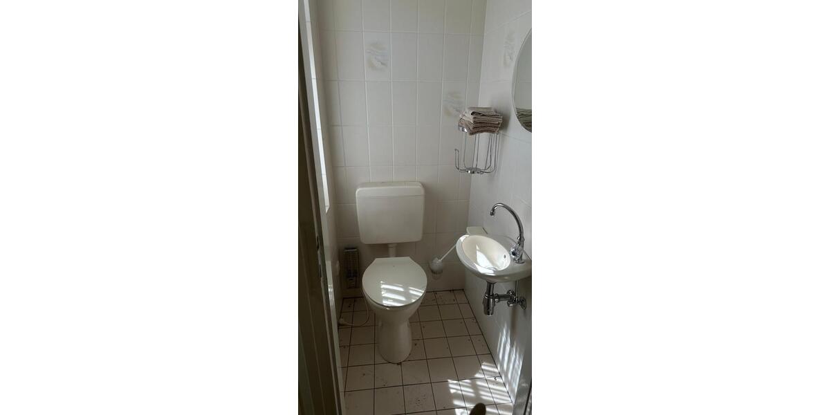 Einfamilienhaus Siegen Weidenau - 8 Zimmer, 140 m&sup2;, 330.000&euro; | Angebot:26901692
