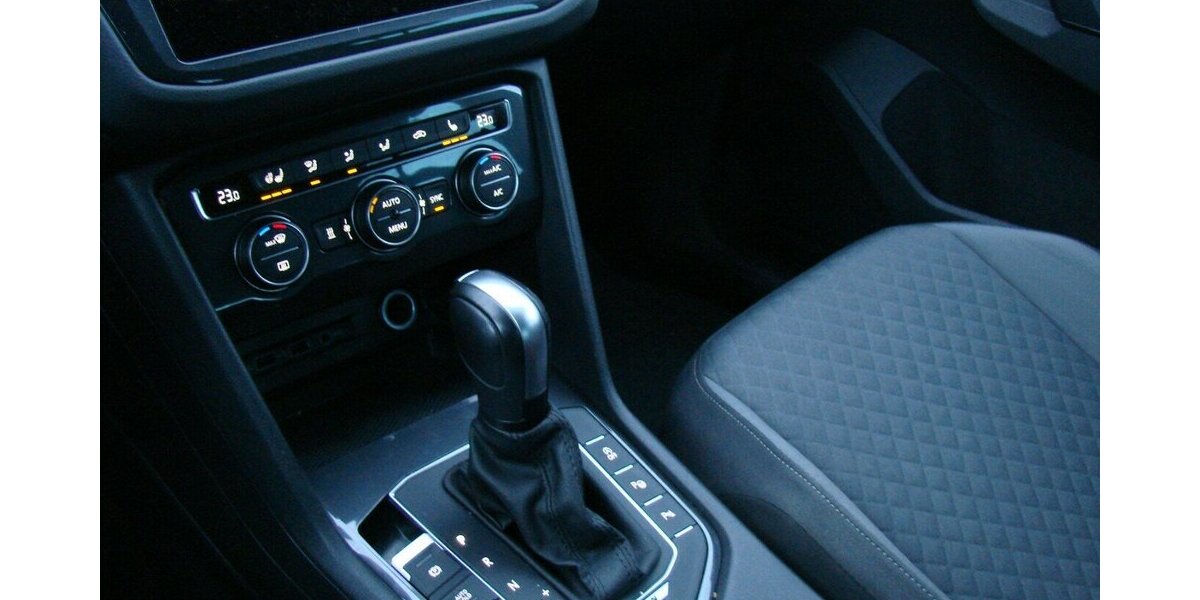 VW Tiguan 2.0TSi Comfortline BMT 4Motion ACC LED AHK 69.021 km 24.980 &euro; Falkensee 14612