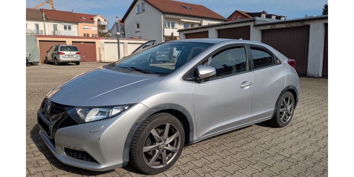 Honda Civic 91.600 km 8.400 &euro; Kressbronn 88079