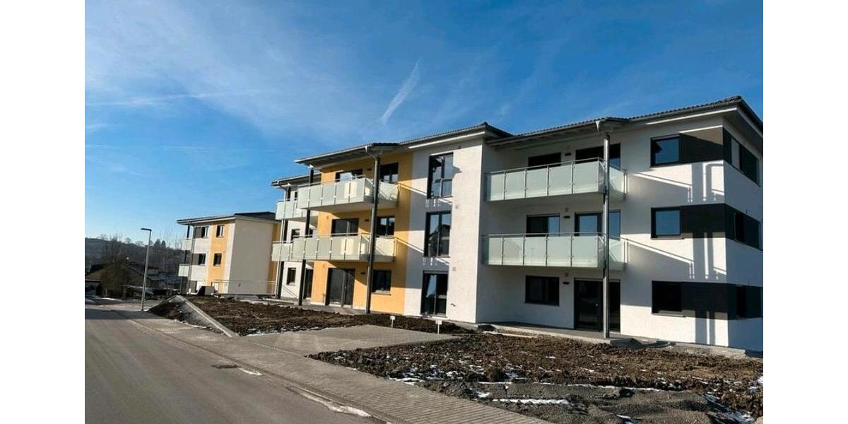 Dachgeschoßwohnung Sulz am Neckar - 4 Zimmer, 98 m&sup2;, 1.170&euro; | Angebot:25415761