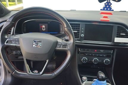 Seat Leon 73.000 km 17.490 &euro; Manching 85077