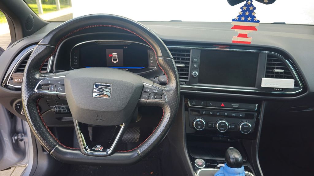 Seat Leon 73.000 km 17.990 &euro; Manching 85077