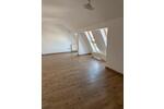 Dachgeschoßwohnung Cottbus - 3 Zimmer, 70 m&sup2;, 700&euro; | Angebot:26195690