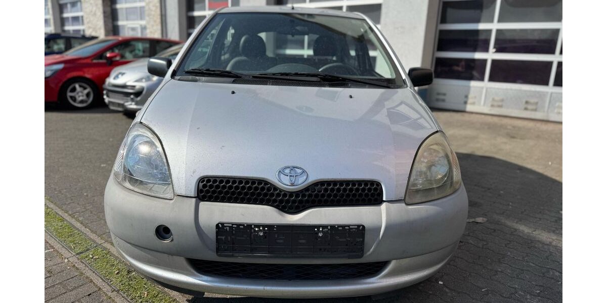 Toyota Yaris 94.000 km 1.400 &euro; Wertheim am Main 97877