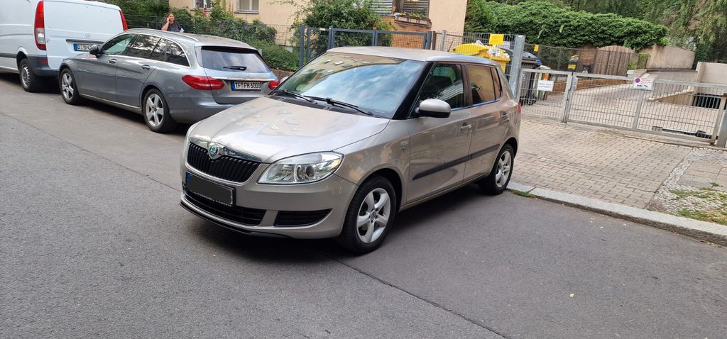 Skoda Fabia 138.000 km 3.499 &euro; Berlin 12057