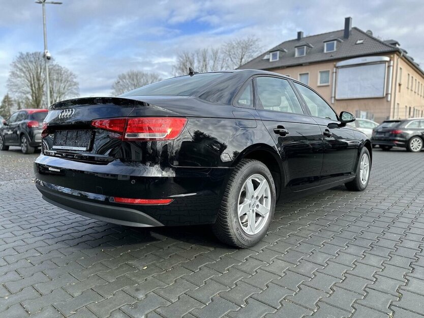 Audi A4 2,0 TDI / Automatik / Navi MMI / LED / AHK 135.000 km 18.900 € Mönchengladbach 41066