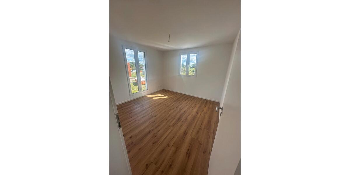 Einfamilienhaus Zossen - 3 Zimmer, 80 m&sup2;, 1.590&euro; | Angebot:27623844