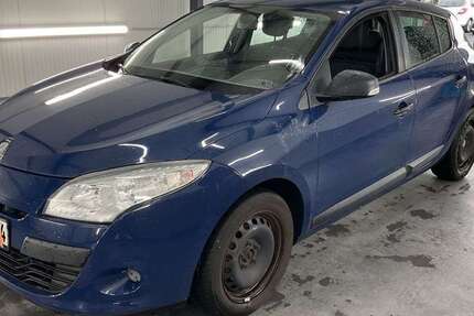 Renault Megane 118.000 km 3.490 &euro; Frankfurt 65933