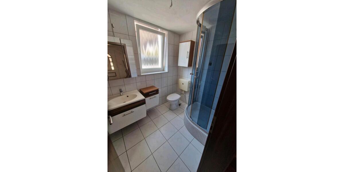 Einfamilienhaus Edenkoben - 5 Zimmer, 145 m&sup2;, 1.550&euro; | Angebot:26230927