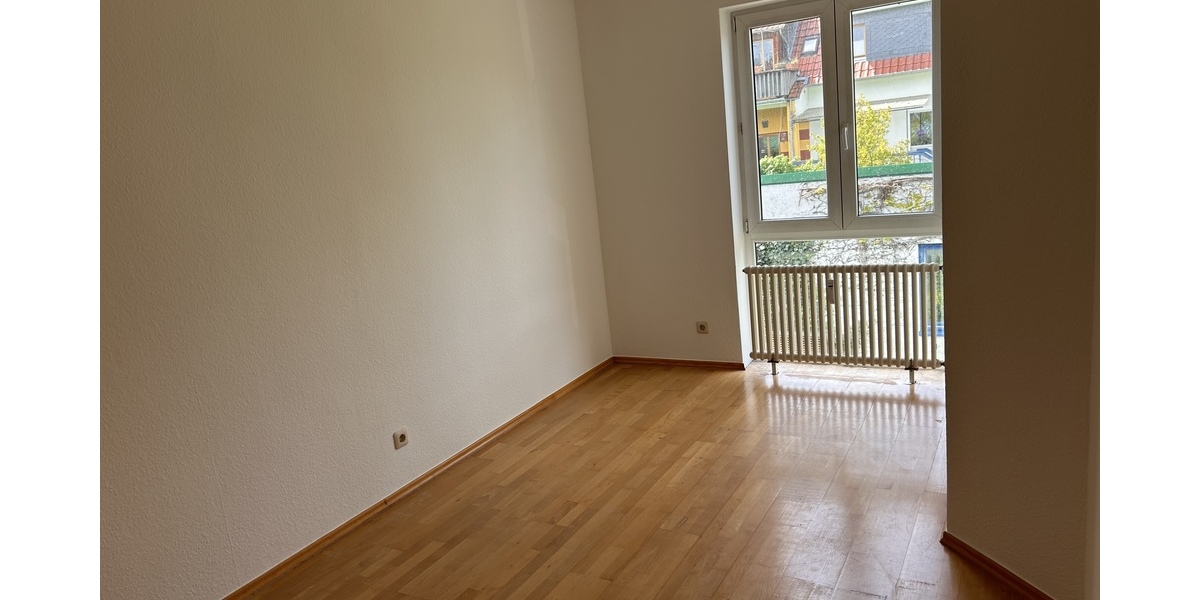 - Wohnen mit Urlaubsflair - Maisonettewohnung in gepflegter und ruhiger Wohnanlage in Witzenhausen - Reihenmittelhaus Witzenhausen | Angebot:25323472